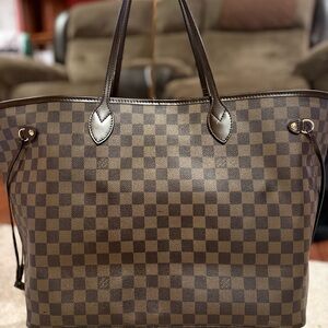 Louis Vuitton Neverfull GM – Damier Ebene, Red Interior